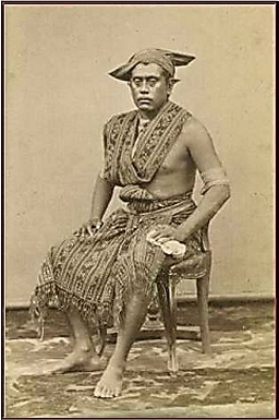 Kinf of Savu in ikat attire